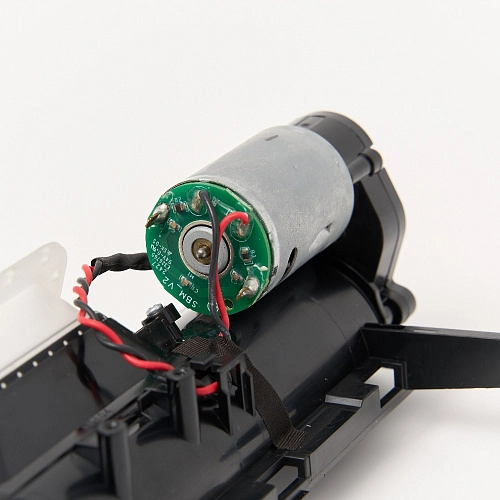 Двигатель, мотор основной щетки в сборе для Roborock Saros 10R - оригинал
